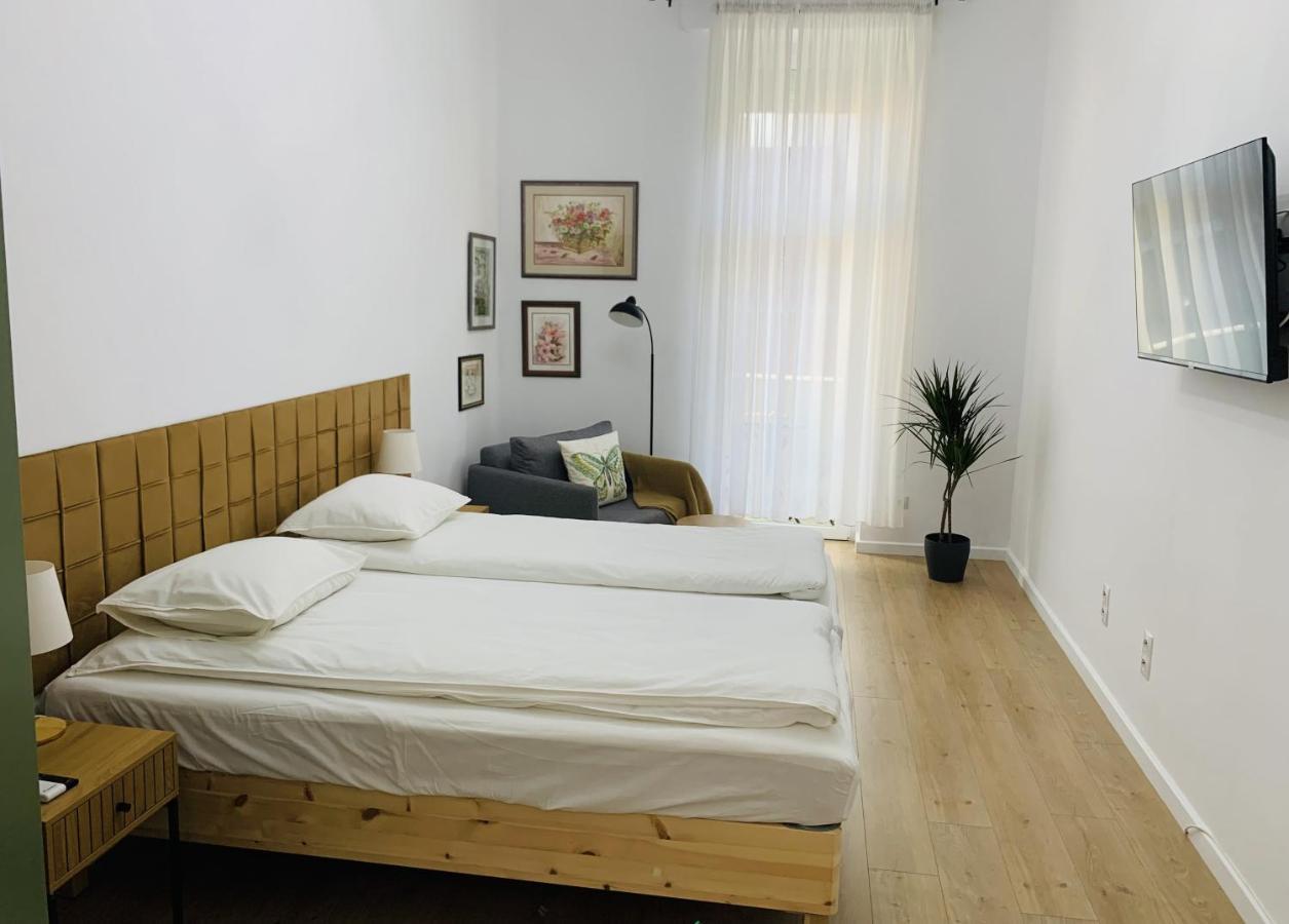 Margaret Boulevard - With Balcony * Budapest